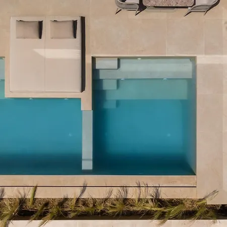 Villa Aeolia Residences