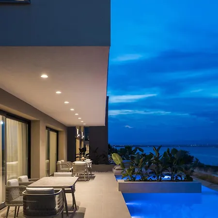Willa Aeolia Residences Nea Poteidaia